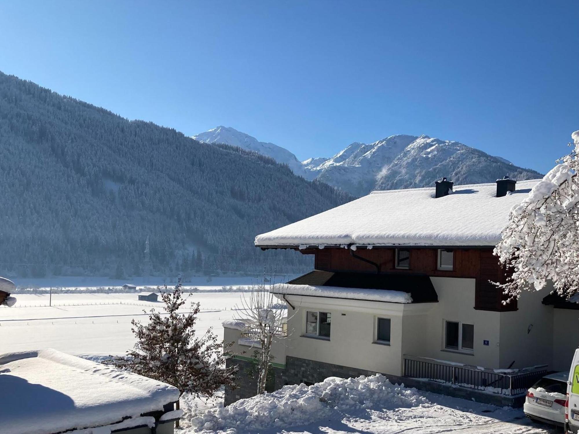 Holiday Apartment In Pinzgau With A Large Terrace Mittersill Zewnętrze zdjęcie
