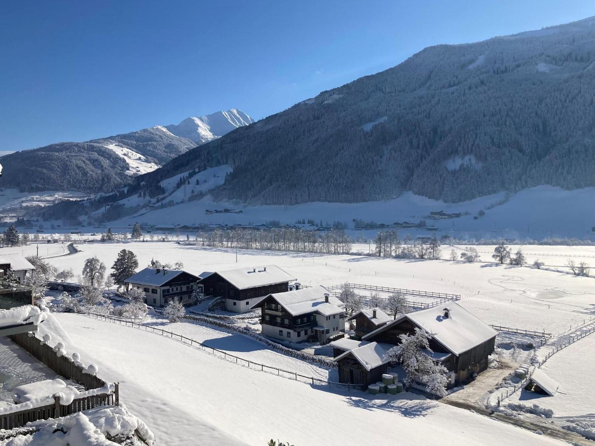 Holiday Apartment In Pinzgau With A Large Terrace Mittersill Zewnętrze zdjęcie